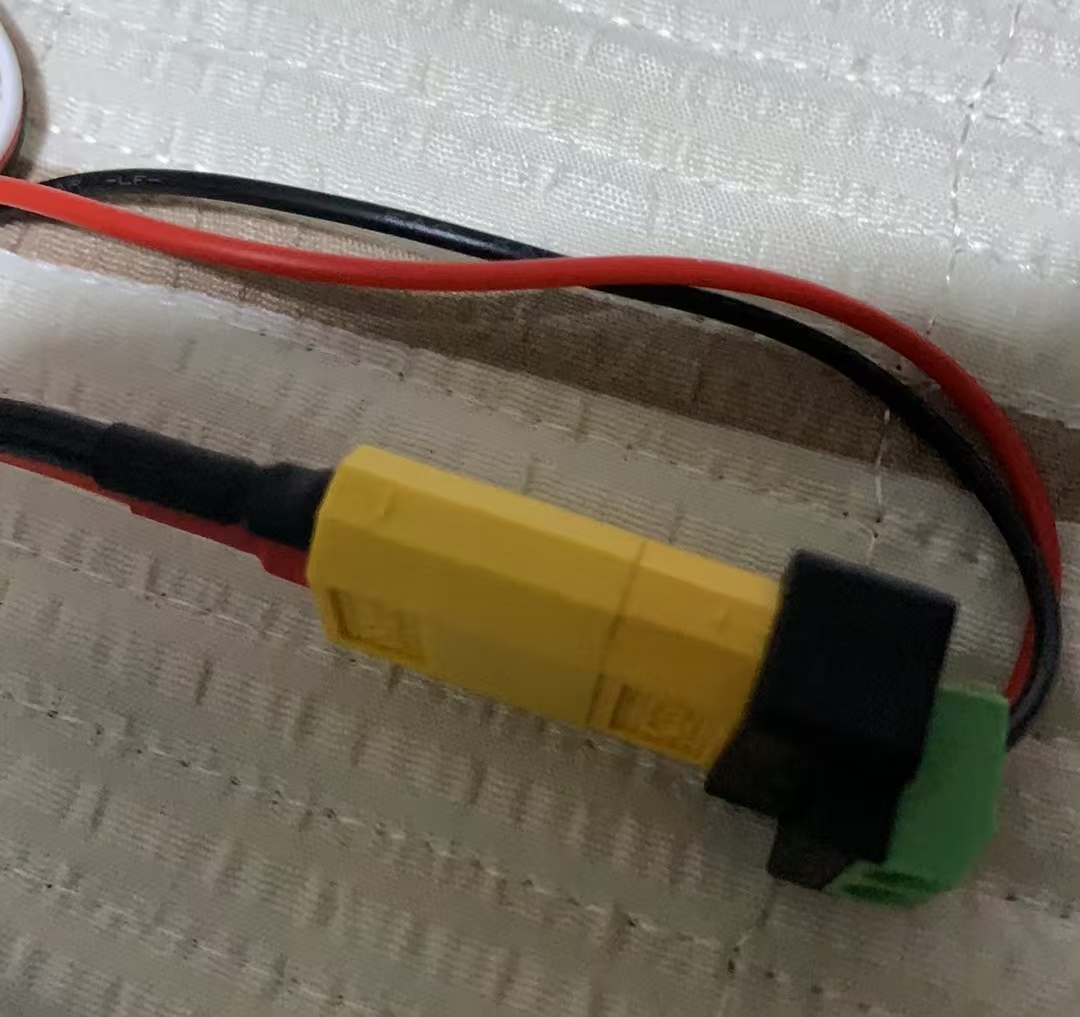 Solderless 2 Pin to XT60 Male  - огляд і ціна Solar System Model